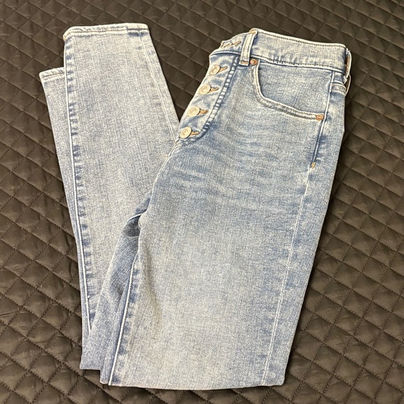 Express Light Wash High Waisted Button Fly Ripped Skinny Jeans, Size 00 Short - Picture 12 of 12